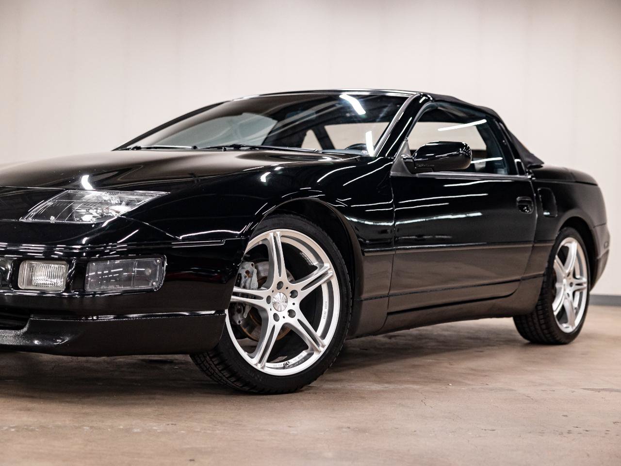 Used 1994 Nissan 300ZX Convertible RWD image 23