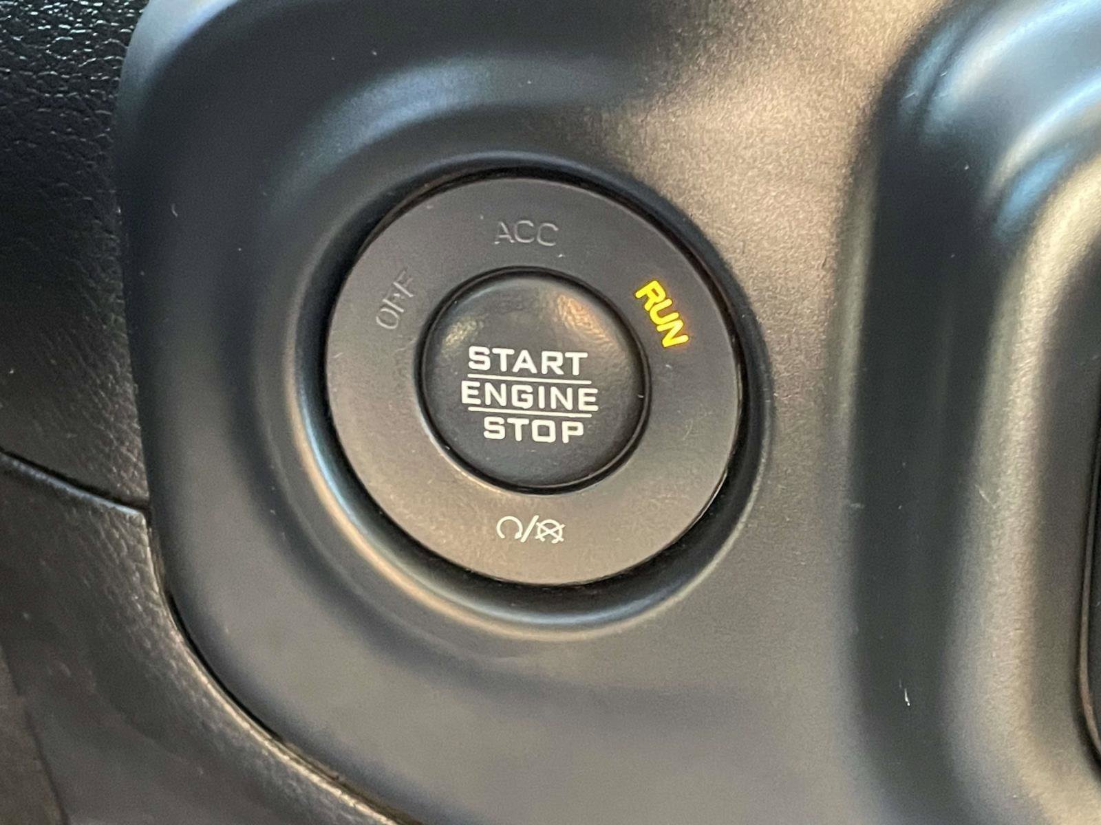 Used 2018 Jeep Wrangler Unlimited Sport S image 12