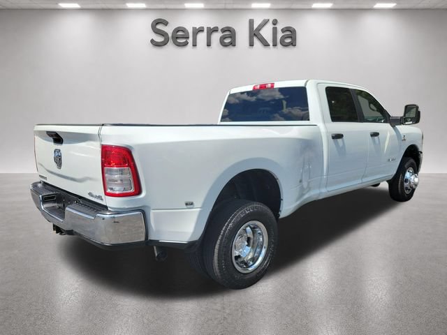 Used 2024 RAM 3500 Big Horn AWD/4WD image 5