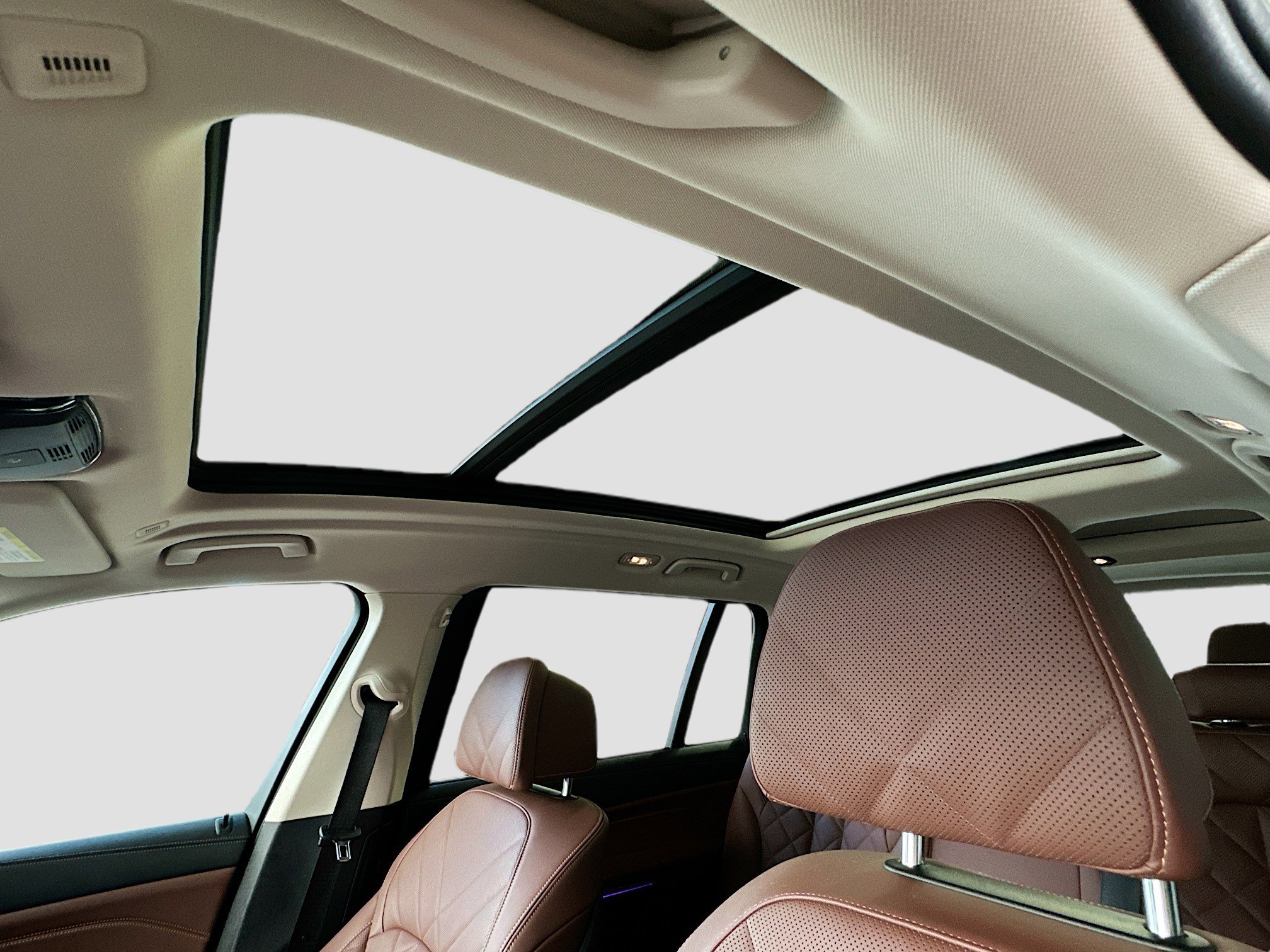 Certified 2024 BMW X7 xDrive40i w/ Premium Package image 23