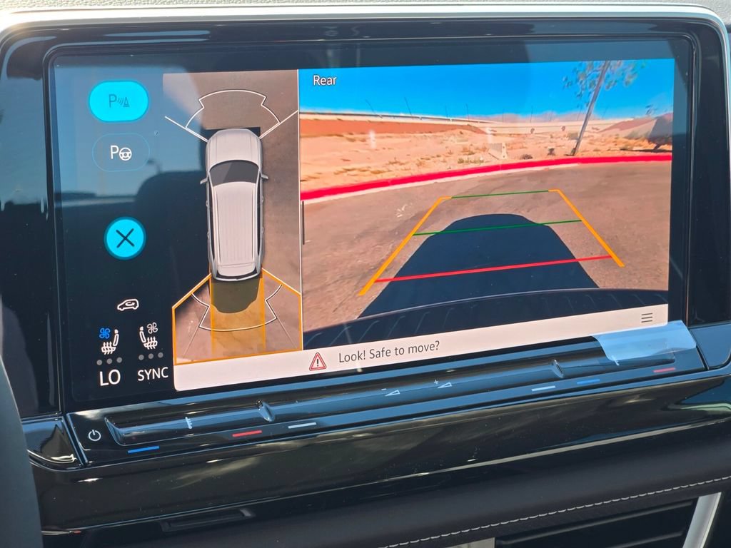 New 2026 Volkswagen Atlas SEL Premium R-Line AWD/4WD image 13