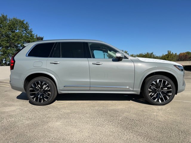New 2026 Volvo XC90 B6 Plus image 8