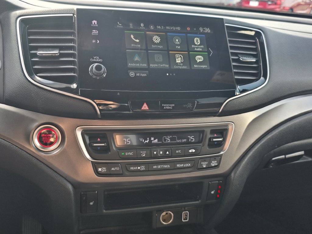 Used 2022 Honda Pilot Sport image 23