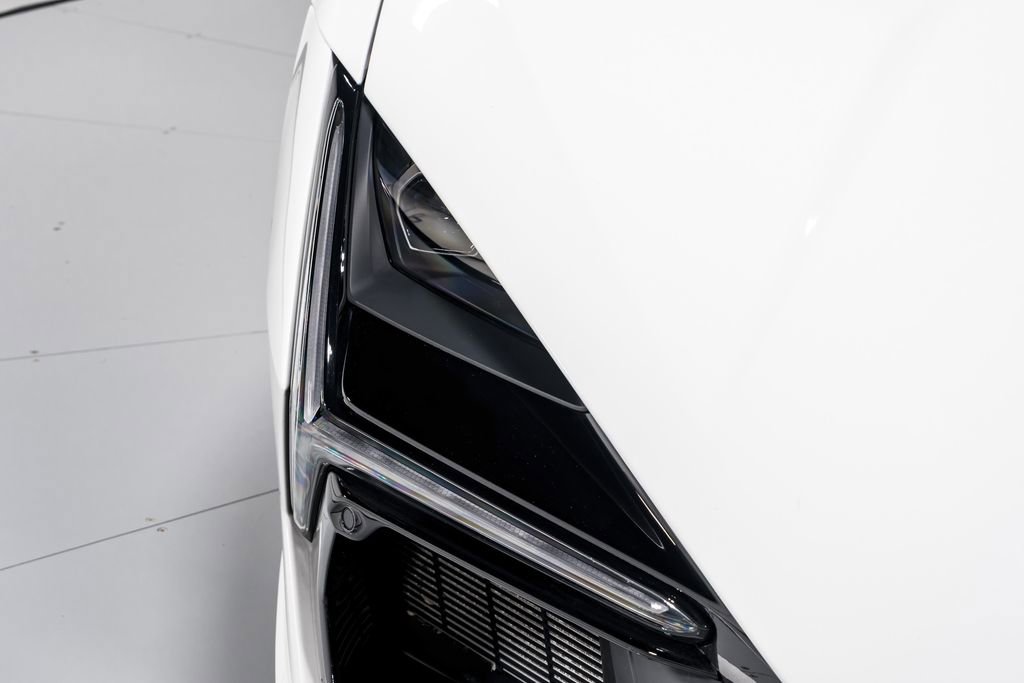 Used 2025 Lamborghini Revuelto image 41