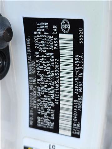 Used 2020 Toyota Camry LE image 25