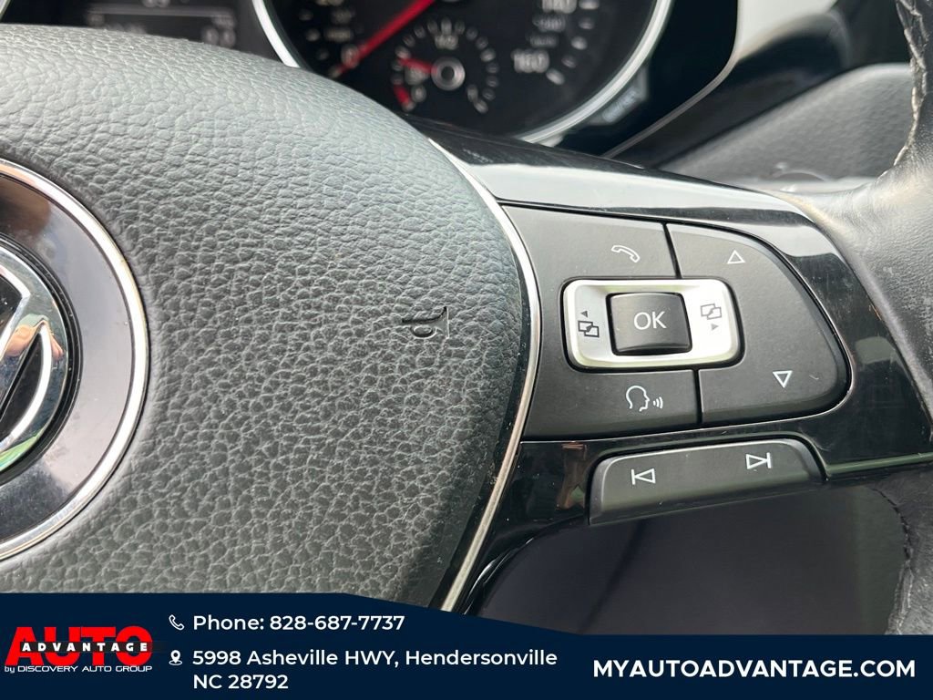 Used 2017 Volkswagen Jetta SEL image 14