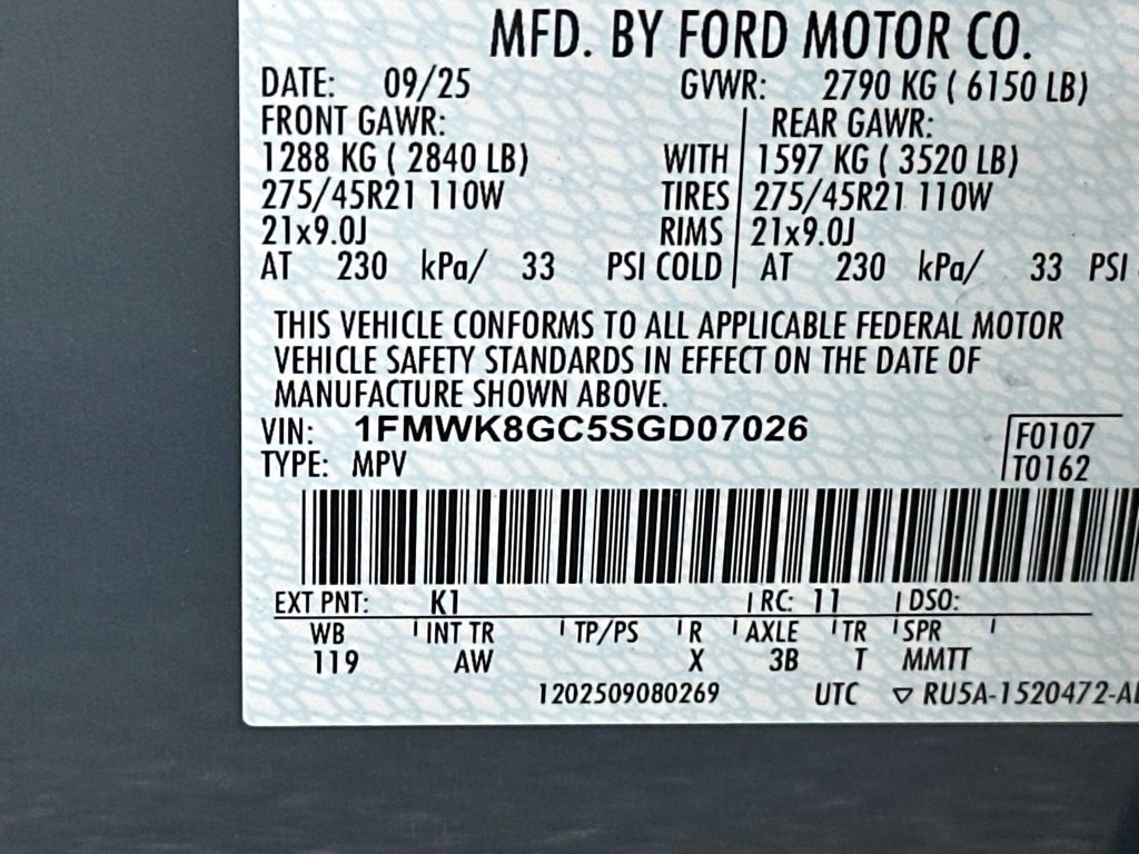 Used 2025 Ford Explorer ST w/ Sun And Sound Package AWD/4WD image 32