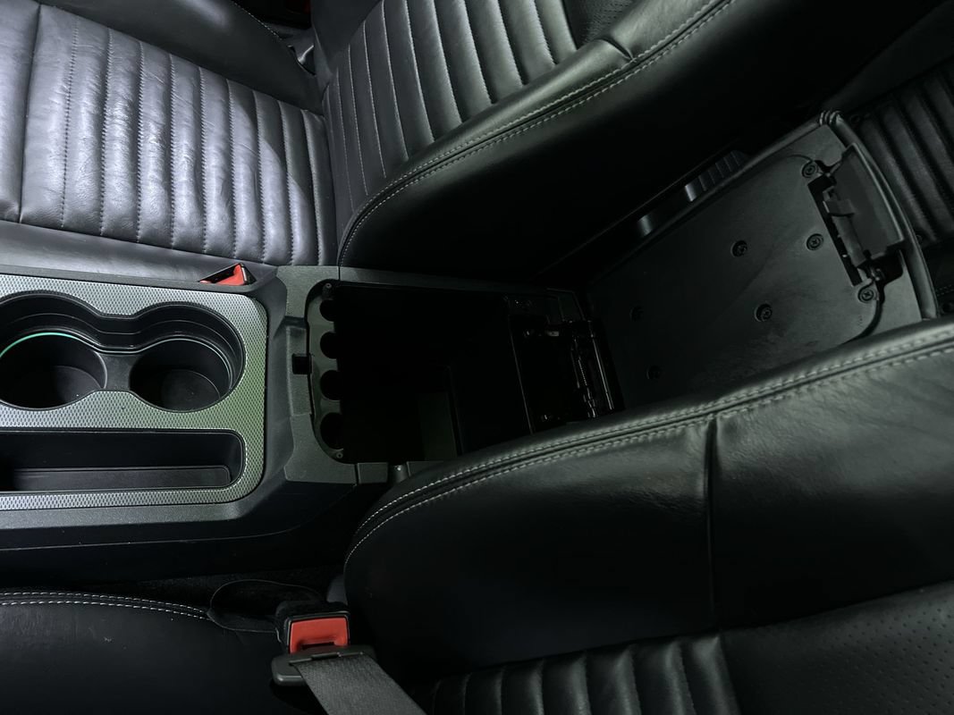Used 2012 Dodge Challenger R/T RWD image 25
