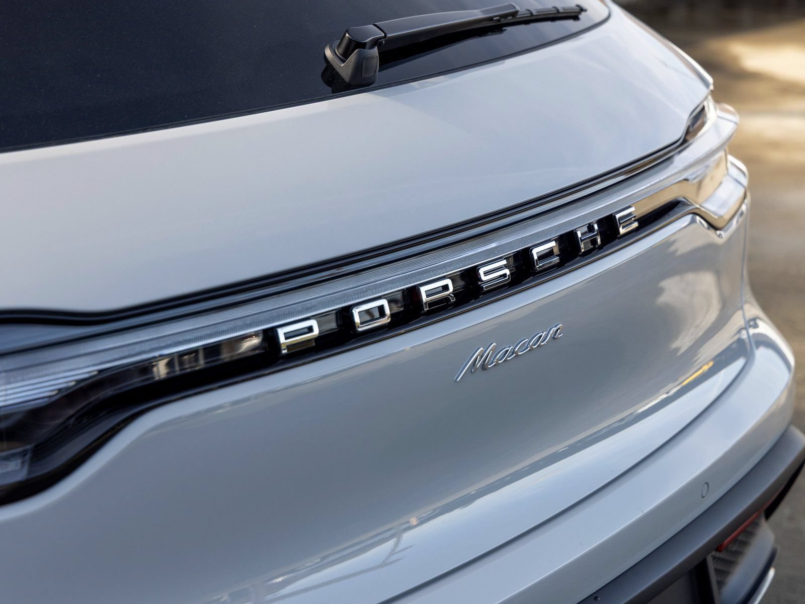 New 2026 Porsche Macan AWD/4WD image 19