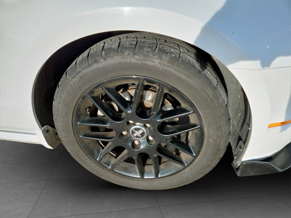 Used 2014 Ford Mustang Coupe w/ Equipment Group 102A image 31