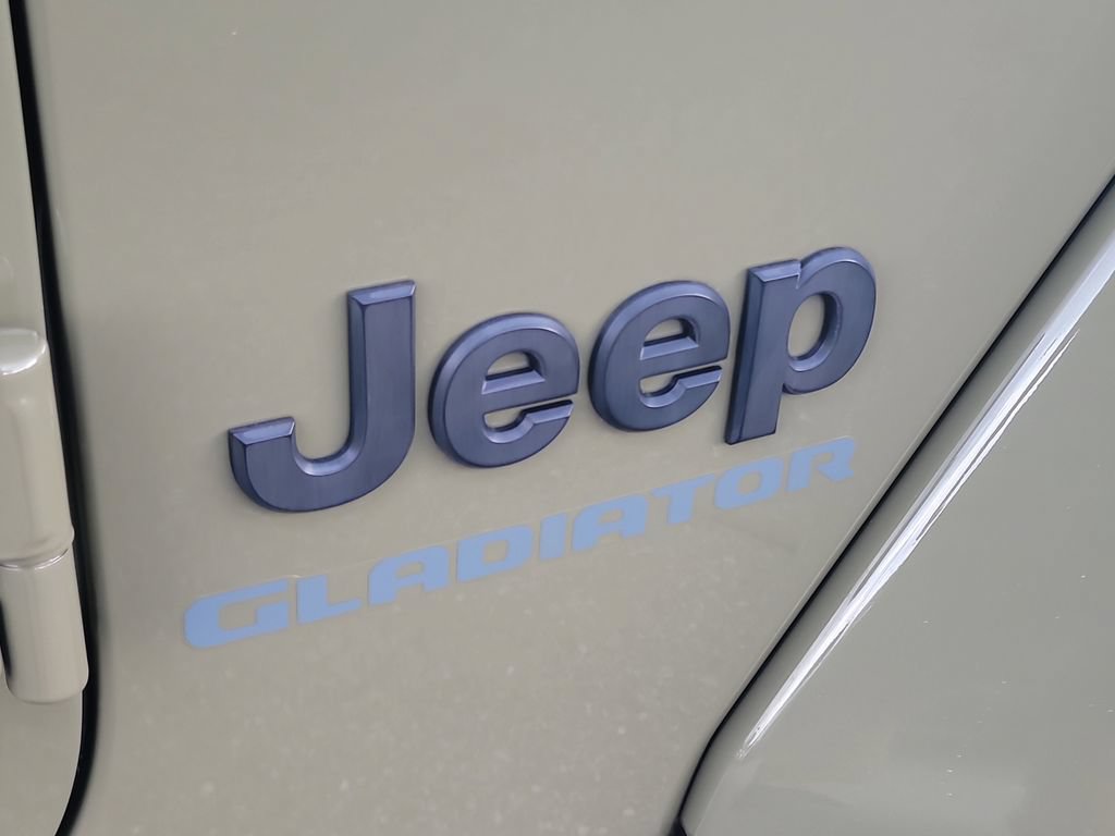 New 2026 Jeep Gladiator Willys AWD/4WD image 7