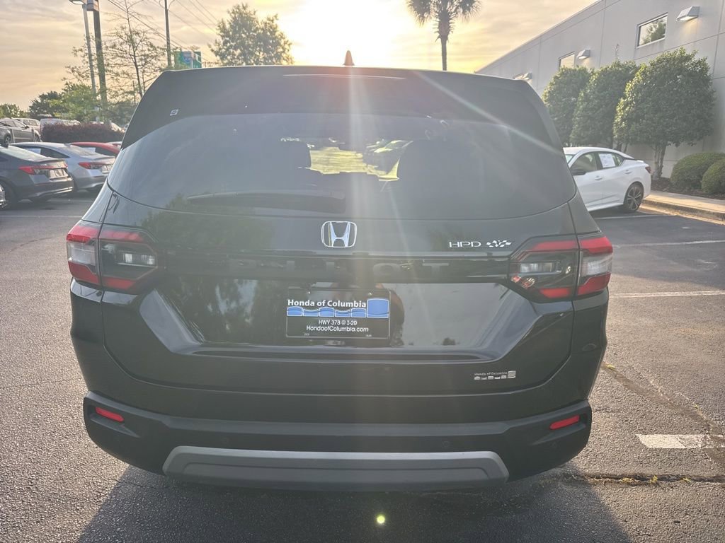 Certified 2023 Honda Pilot EX-L image 4