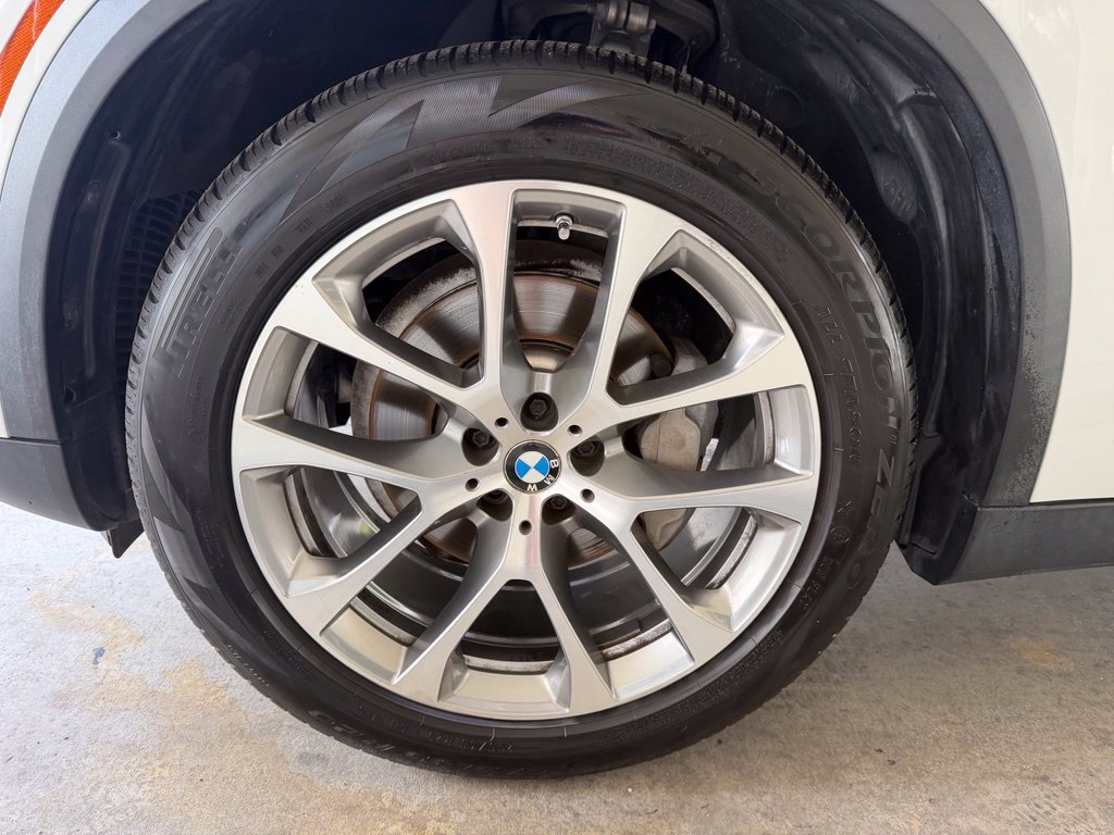Used 2019 BMW X5 xDrive40i w/ Convenience Package AWD/4WD image 18
