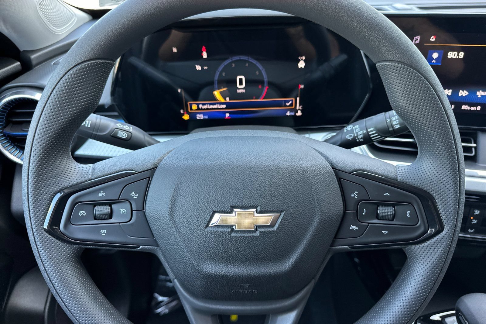 New 2026 Chevrolet Trax LT FWD image 23