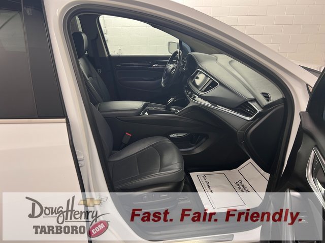 Used 2020 Buick Enclave Essence image 45