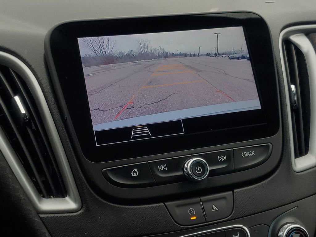 Used 2023 Chevrolet Malibu LT image 22