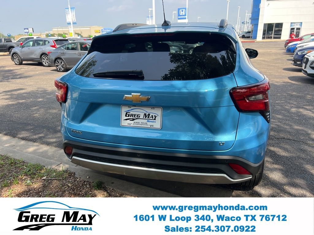Used 2026 Chevrolet Trax LT w/ Driver Confidence Package FWD image 6