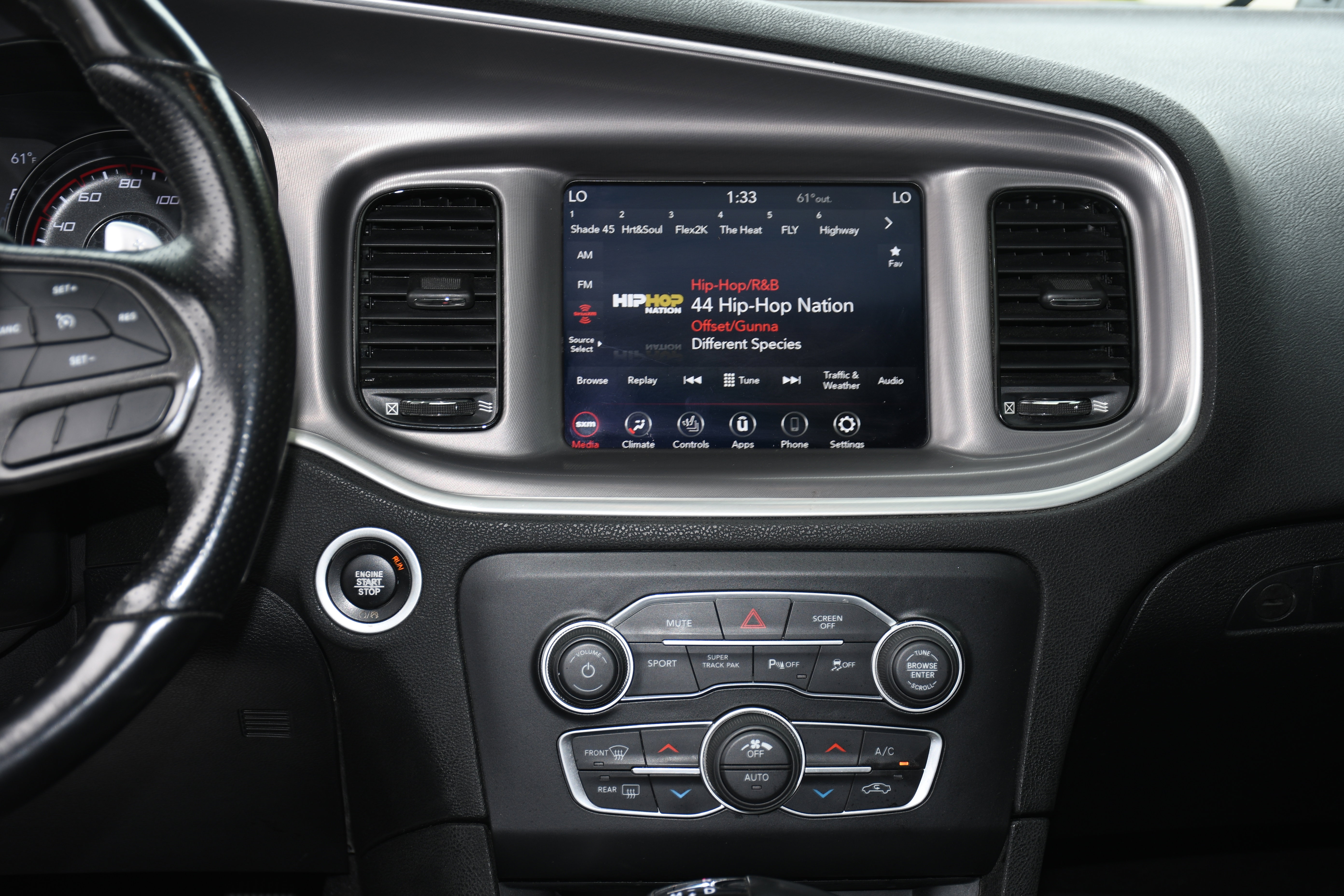 Used 2022 Dodge Charger R/T w/ Blacktop Package image 17