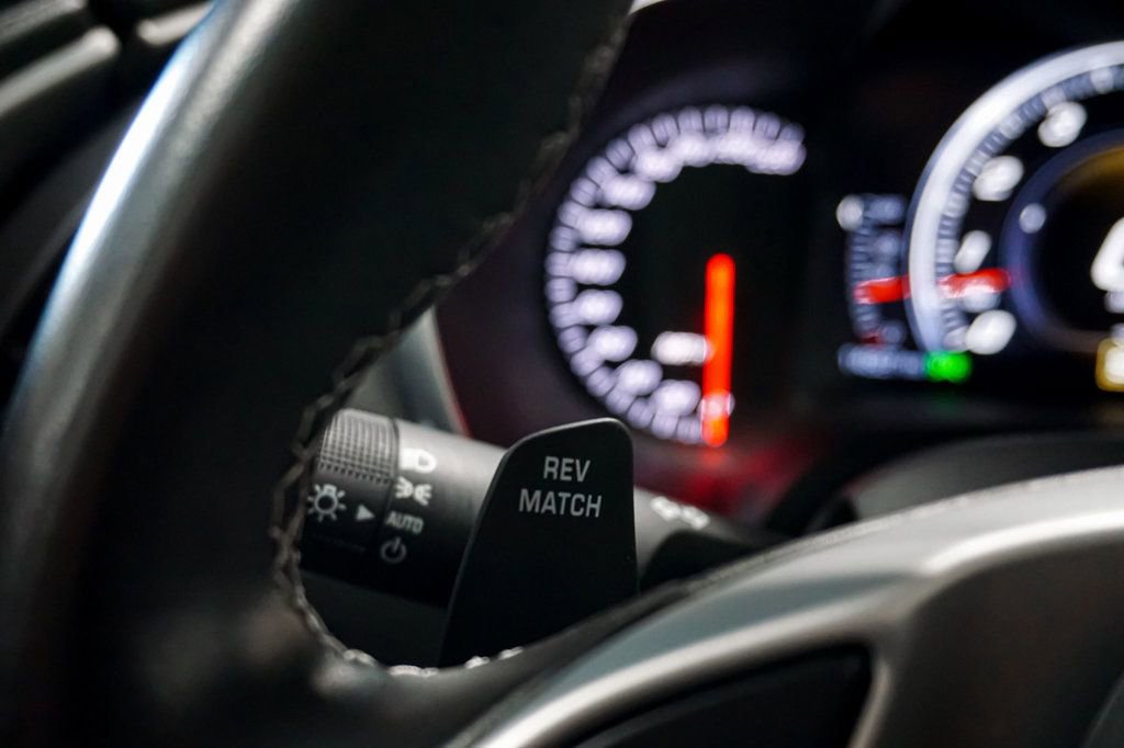 Used 2019 Chevrolet Corvette Z06 w/ Z07 Performance Package image 21