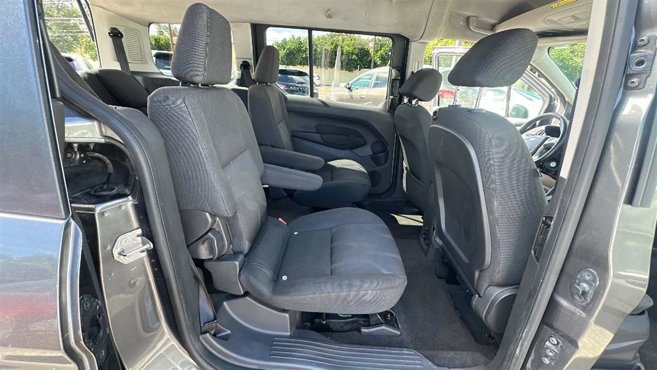 Used 2016 Ford Transit Connect XLT FWD image 27