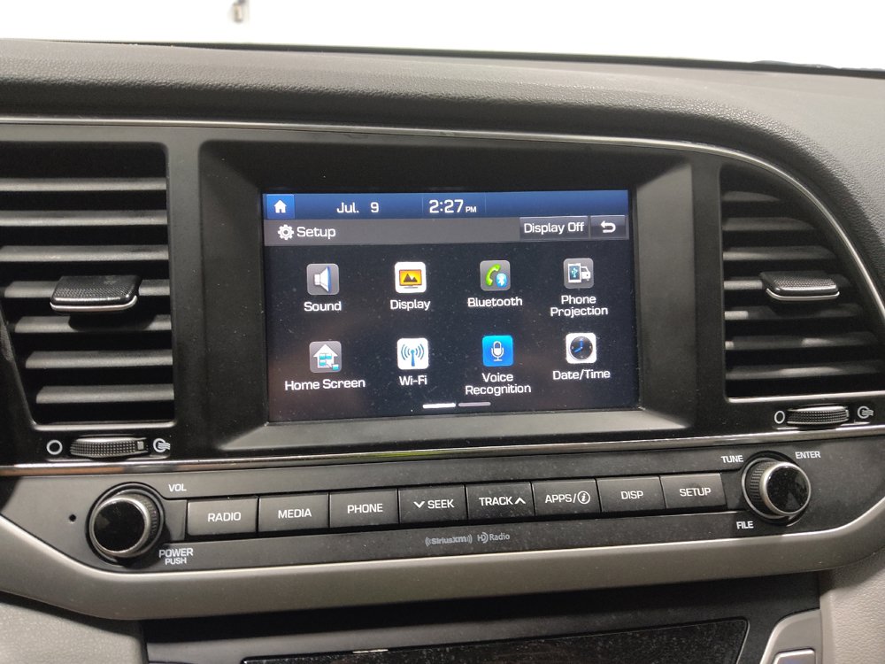 Used 2018 Hyundai Elantra SEL FWD image 25