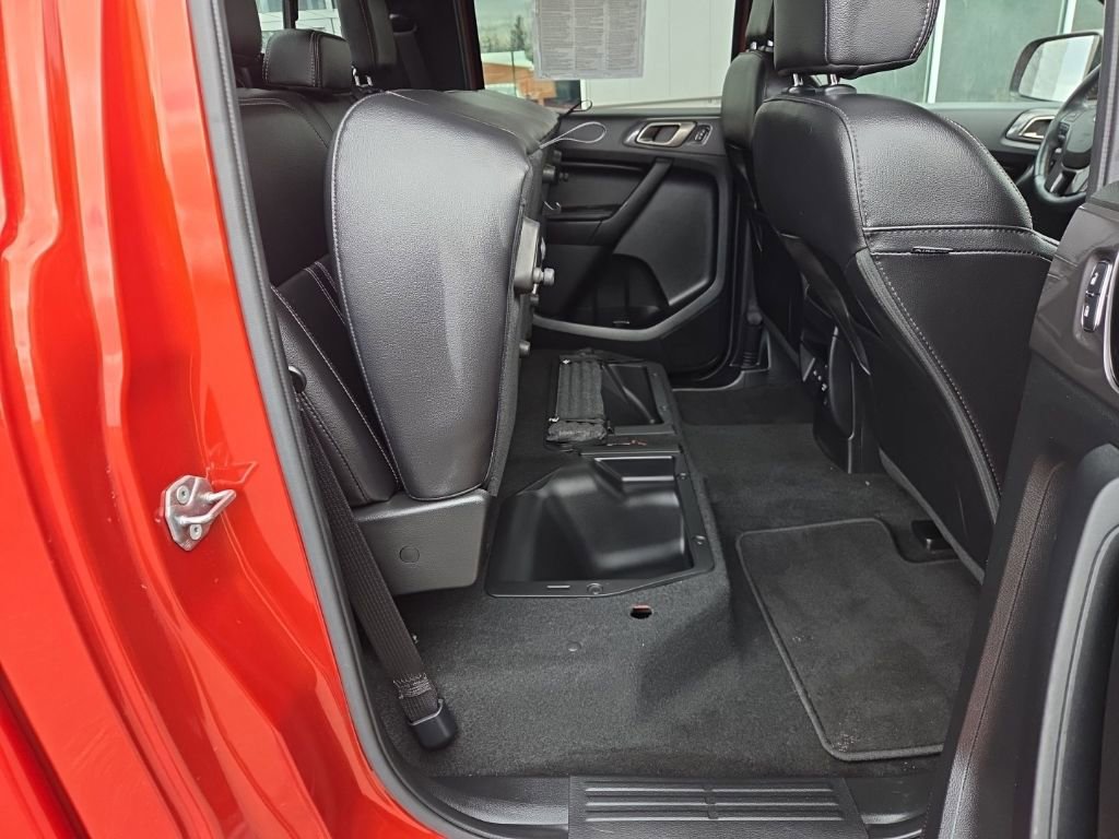 Used 2023 Ford Ranger Lariat w/ Technology Package AWD/4WD image 30