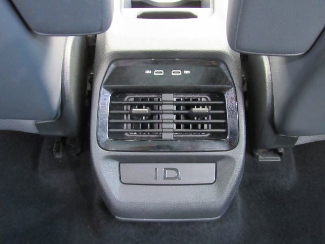 Used 2021 Volkswagen ID.4 Pro S w/ Gradient Package image 30