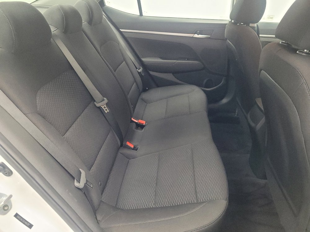 Used 2019 Hyundai Elantra SE w/ Cargo Package image 19