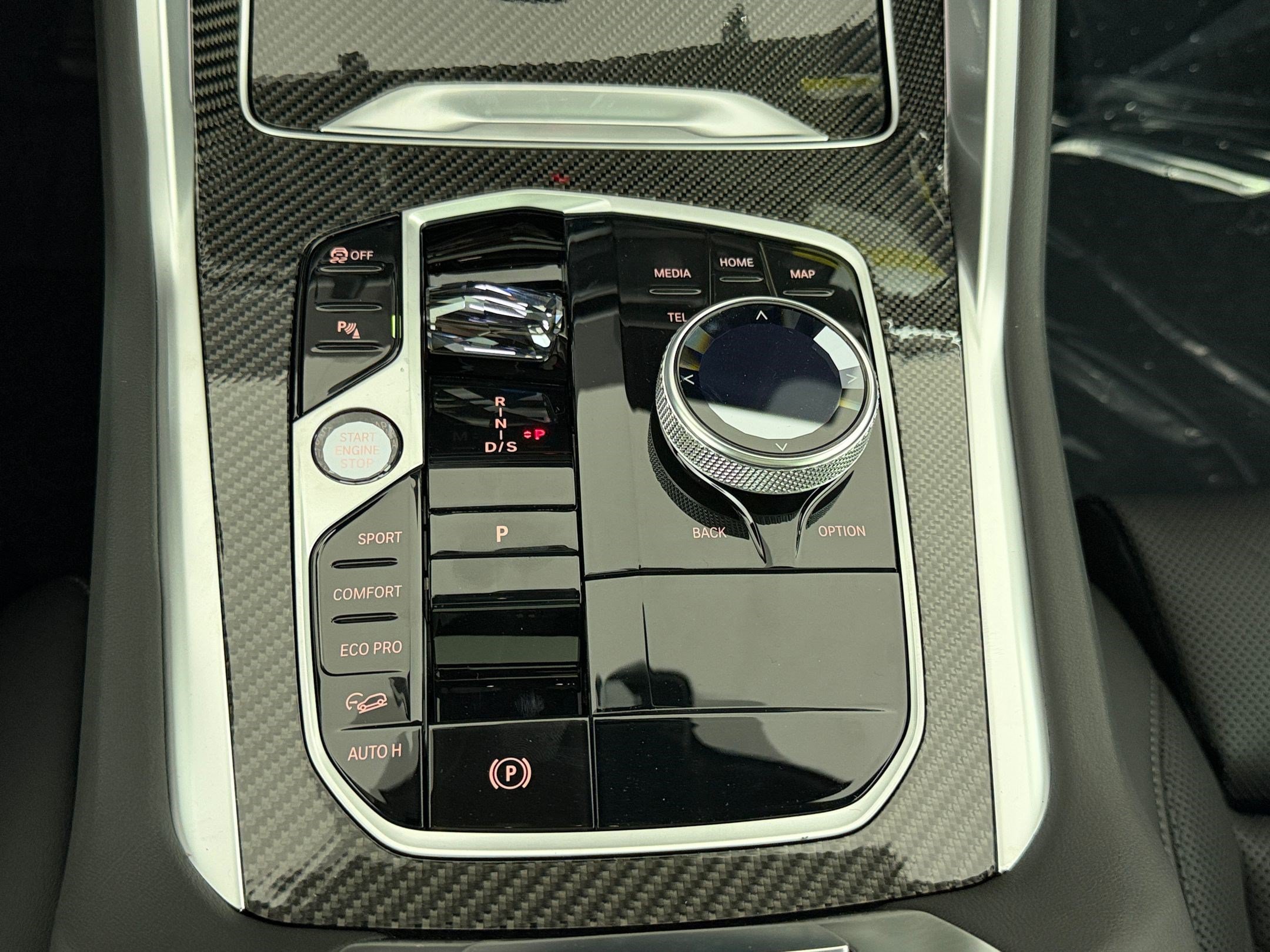 New 2027 BMW X6 M60i AWD/4WD image 18