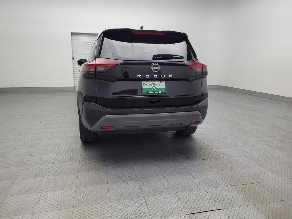 Used 2023 Nissan Rogue S image 6