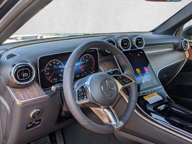 New 2026 Mercedes-Benz GLC 300 4MATIC image 3