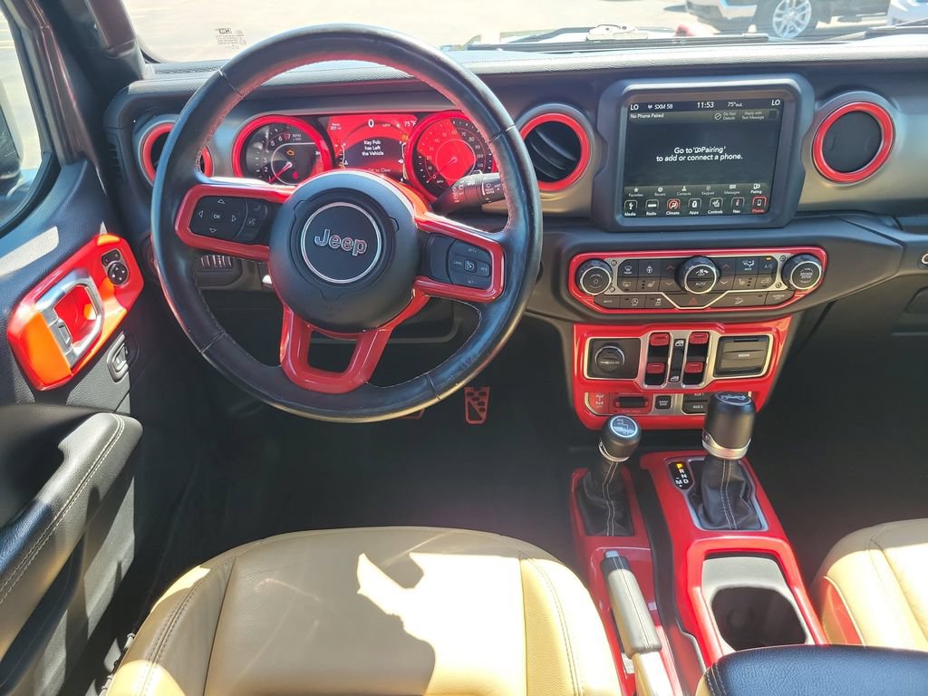 Used 2018 Jeep Wrangler Unlimited Rubicon w/ Dual Top Group AWD/4WD image 24