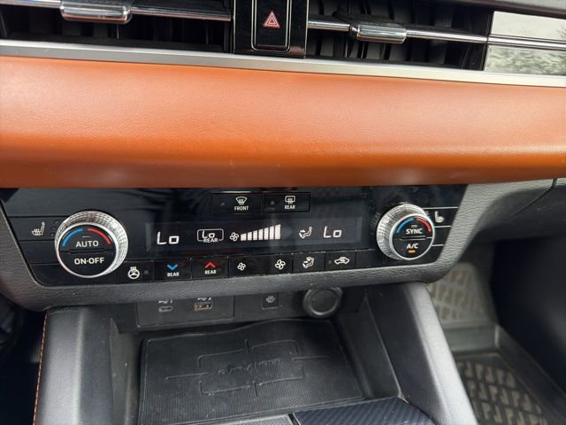 Used 2022 Mitsubishi Outlander SEL image 10