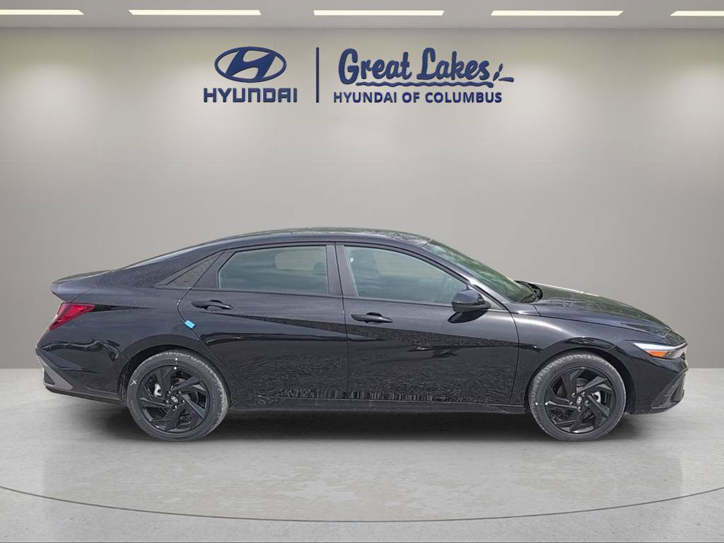 New 2026 Hyundai Elantra Sport FWD image 6