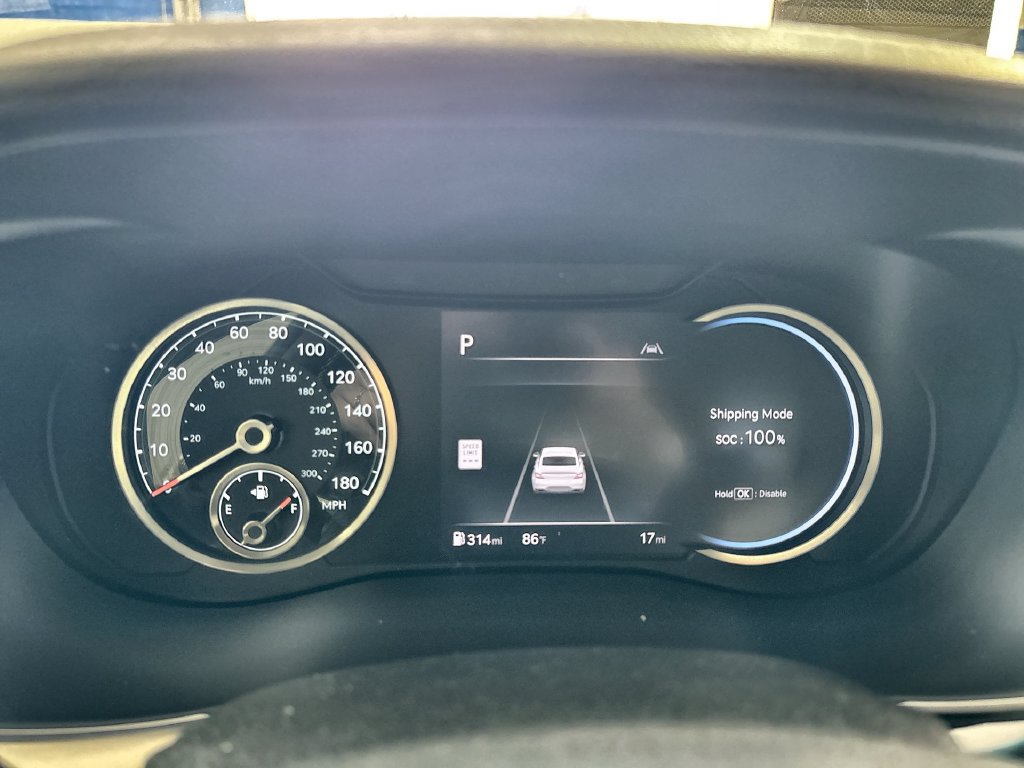 New 2026 Genesis G70 2.5T RWD image 10