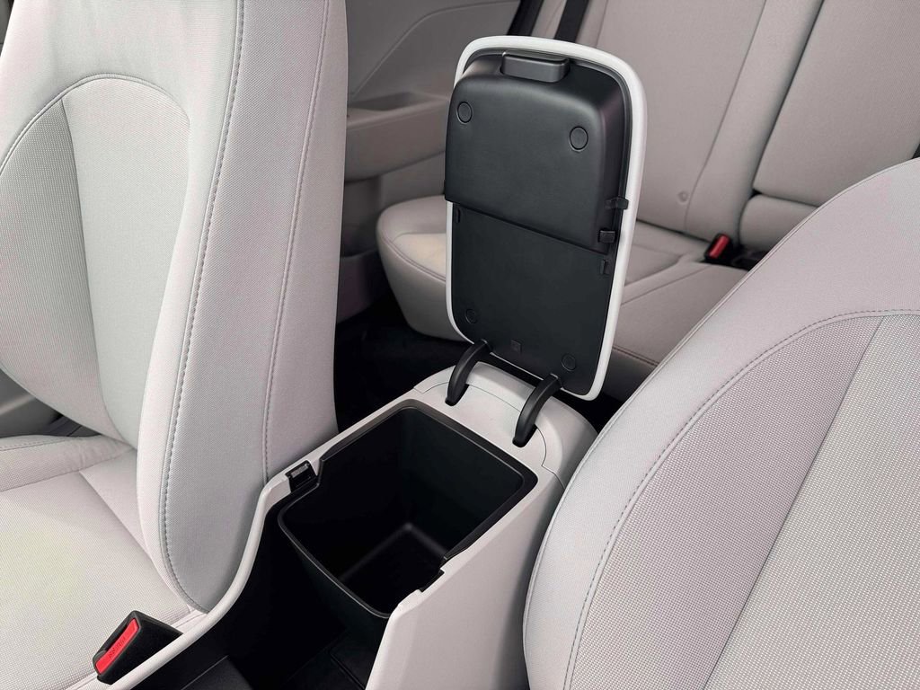 New 2026 Hyundai Kona SEL Sport AWD/4WD image 19