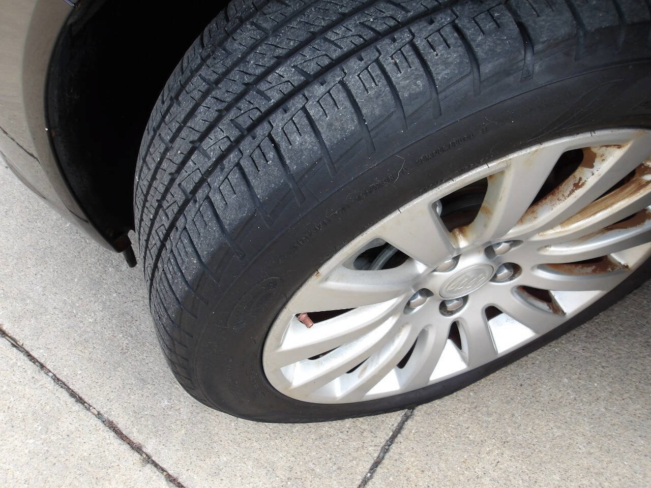 Used 2011 Buick Regal CXL image 41