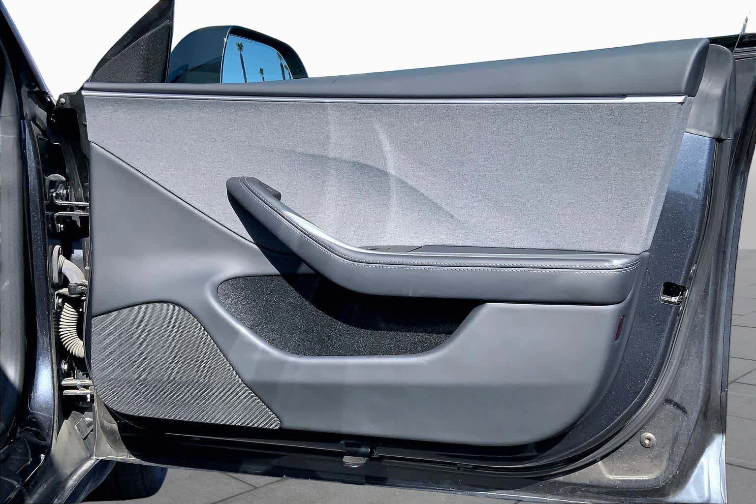 Used 2024 Tesla Model 3 Standard Range RWD image 21