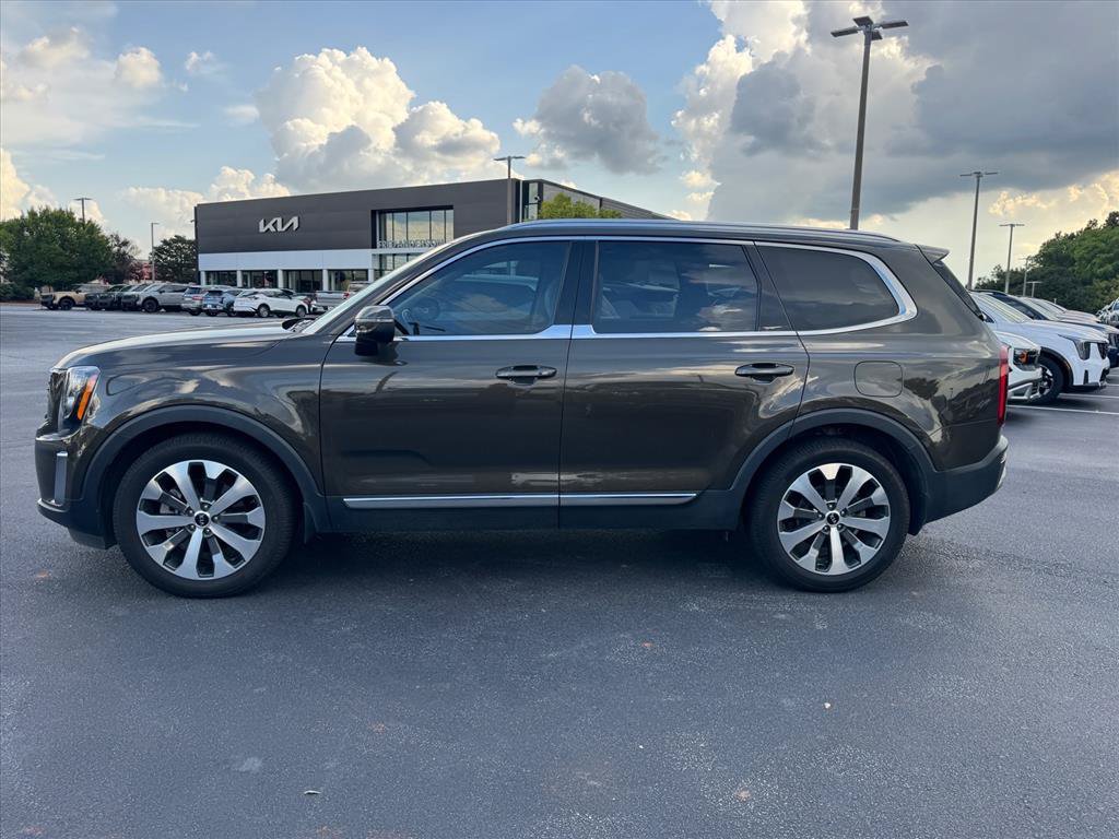 Used 2021 Kia Telluride EX w/ EX Premium Package AWD/4WD image 6