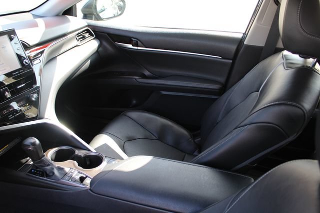 Used 2021 Toyota Camry XSE FWD image 47