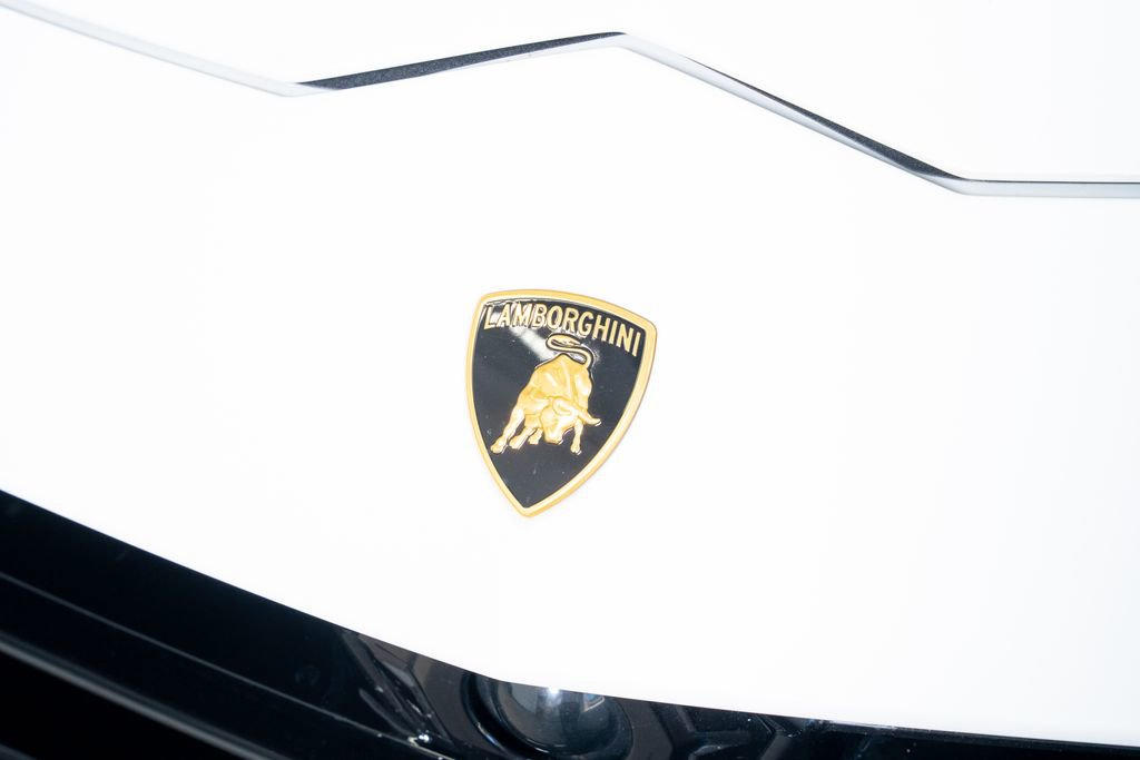 Used 2024 Lamborghini Urus Performante image 17