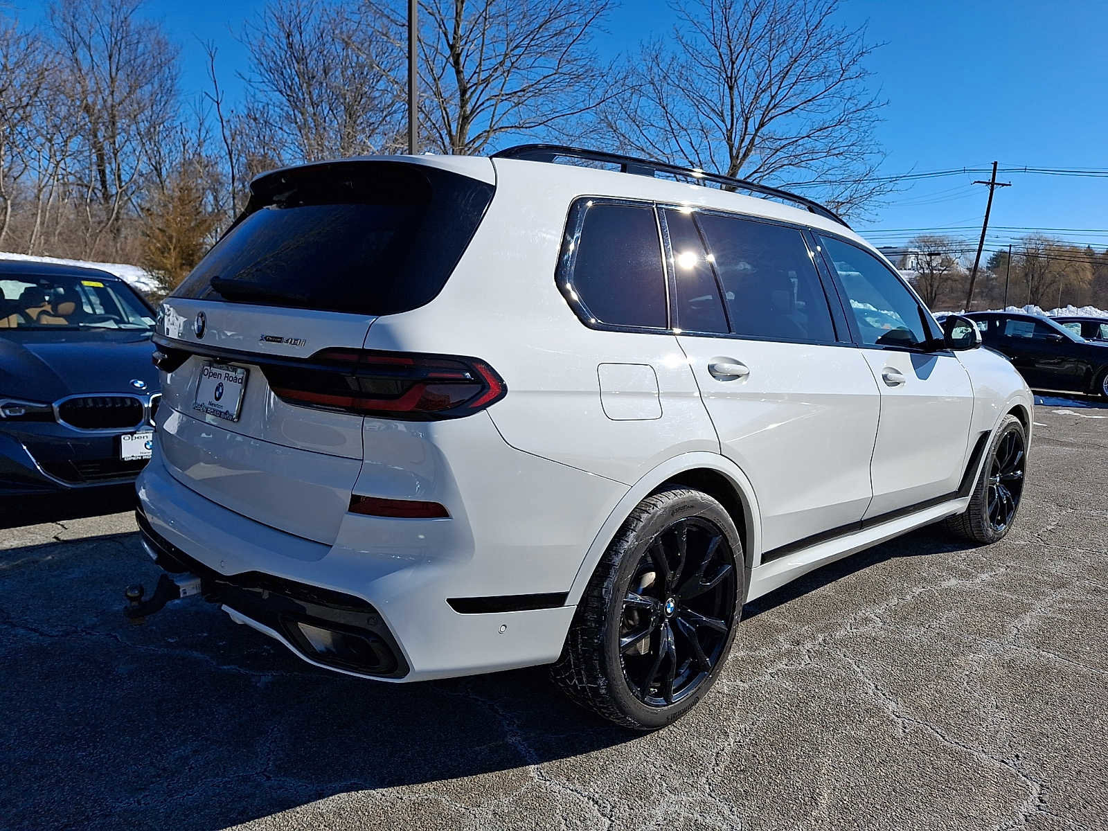 Used 2024 BMW X7 xDrive40i w/ M Sport Package image 6