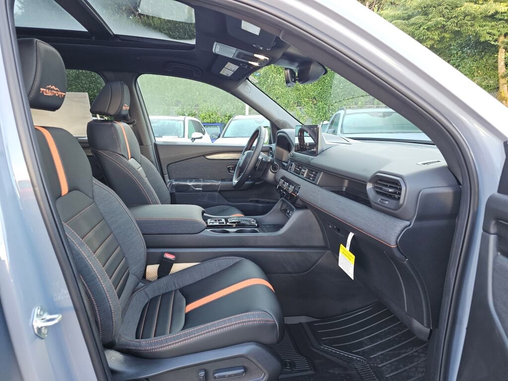 New 2026 Honda Passport TrailSport image 9
