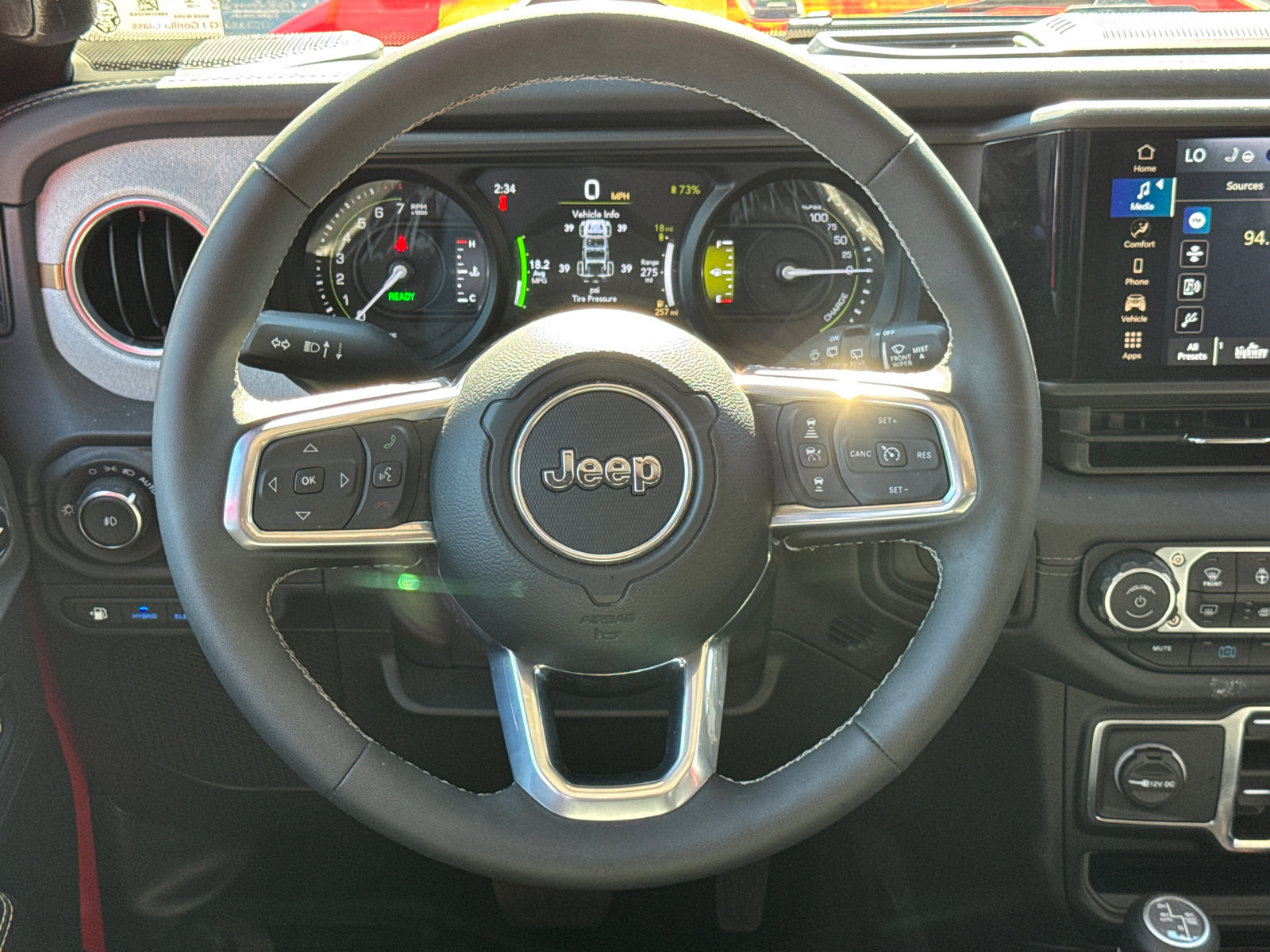 Used 2025 Jeep Wrangler Sahara image 22