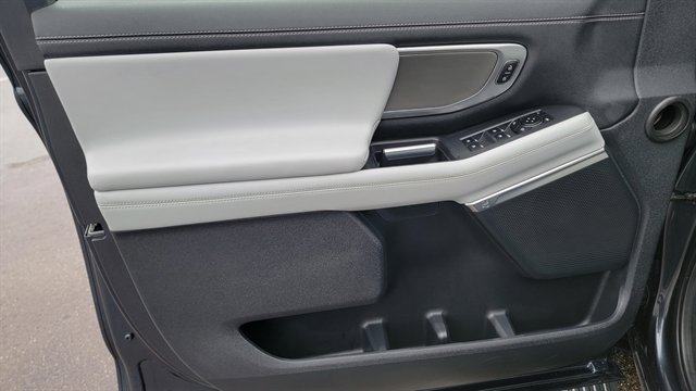 Used 2025 Ford Expedition Max Platinum image 19