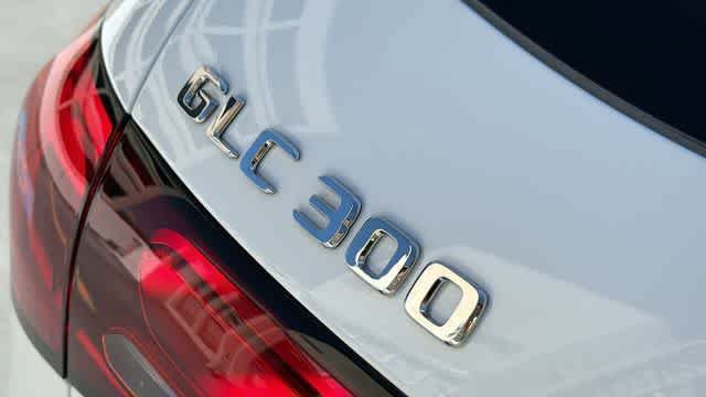 Certified 2026 Mercedes-Benz GLC 300 4MATIC image 10