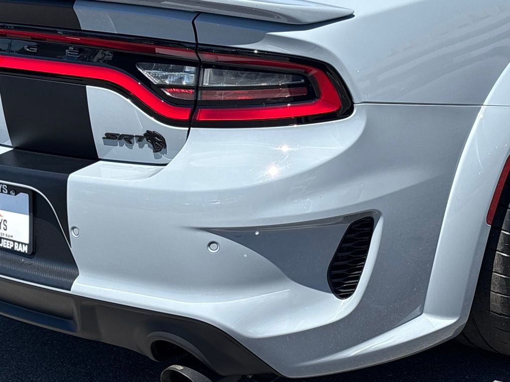 Used 2022 Dodge Charger SRT Hellcat w/ Harman/Kardon Audio Group image 5