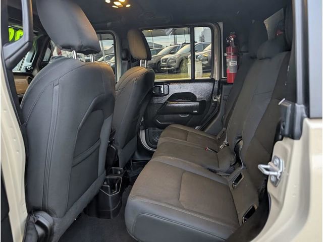 Used 2020 Jeep Gladiator Sport w/ Quick Order Package 24S image 9