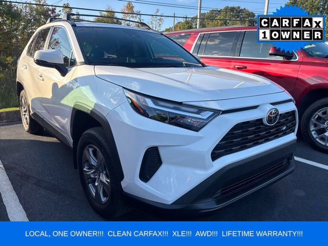 Used 2024 Toyota RAV4 XLE AWD/4WD image 1