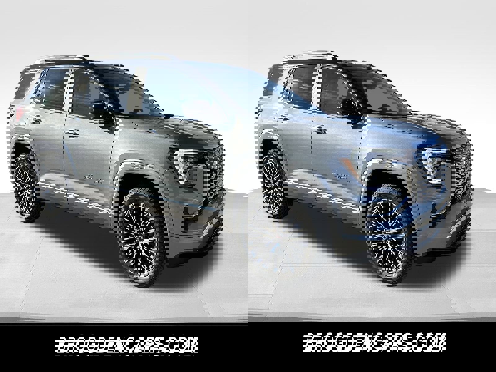 New 2026 GMC Terrain Denali w/ LPO, Black Badging Package